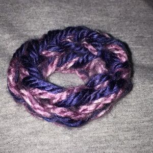 Handmade blue and purple yarn cuff